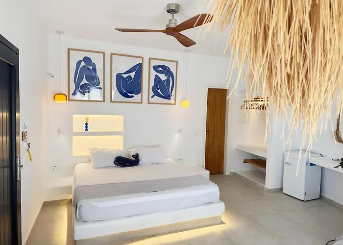 Kukulú Luxury Pool - Mykonos Private Oasis